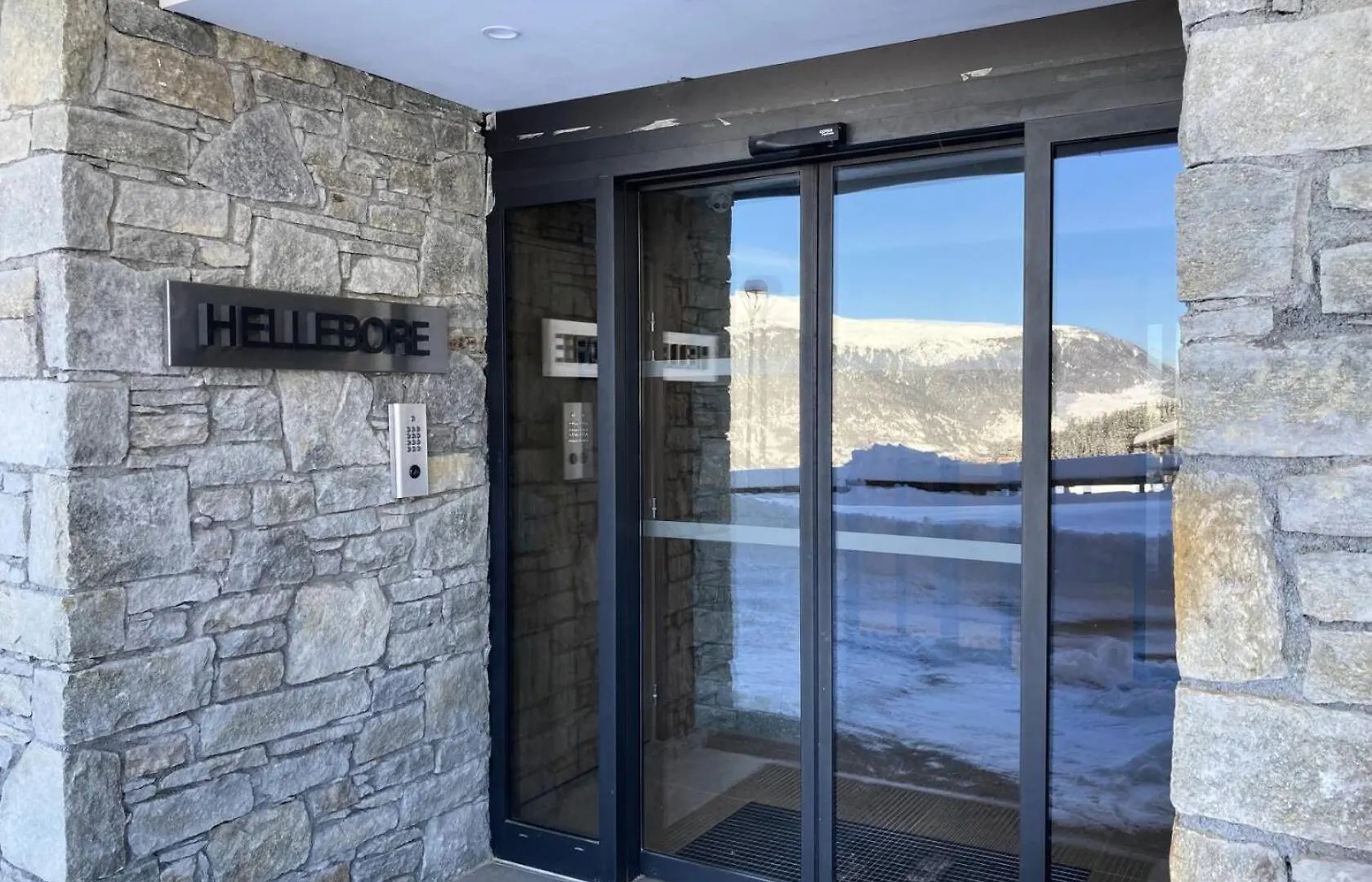Residence Ariondaz Hellebore - Superbe Appartement Haut De Gamme Et Ski-In Mae-4714